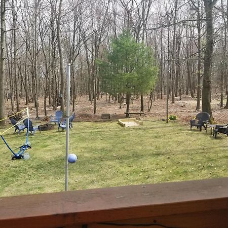 Serenity And Fun All In One In This Cozy Pocono Cabin Jim Thorpe Eksteriør bilde