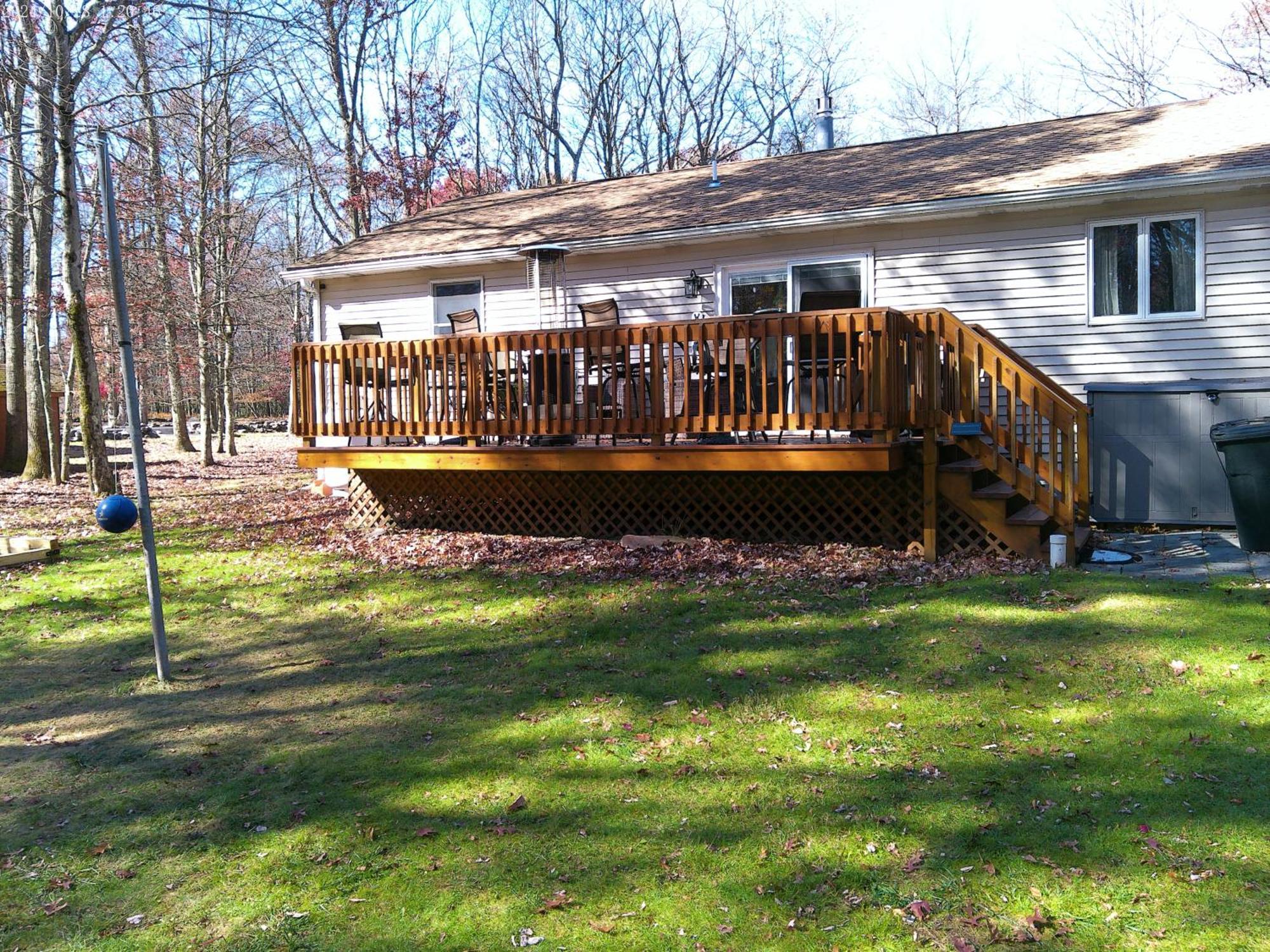 Serenity And Fun All In One In This Cozy Pocono Cabin Jim Thorpe Eksteriør bilde