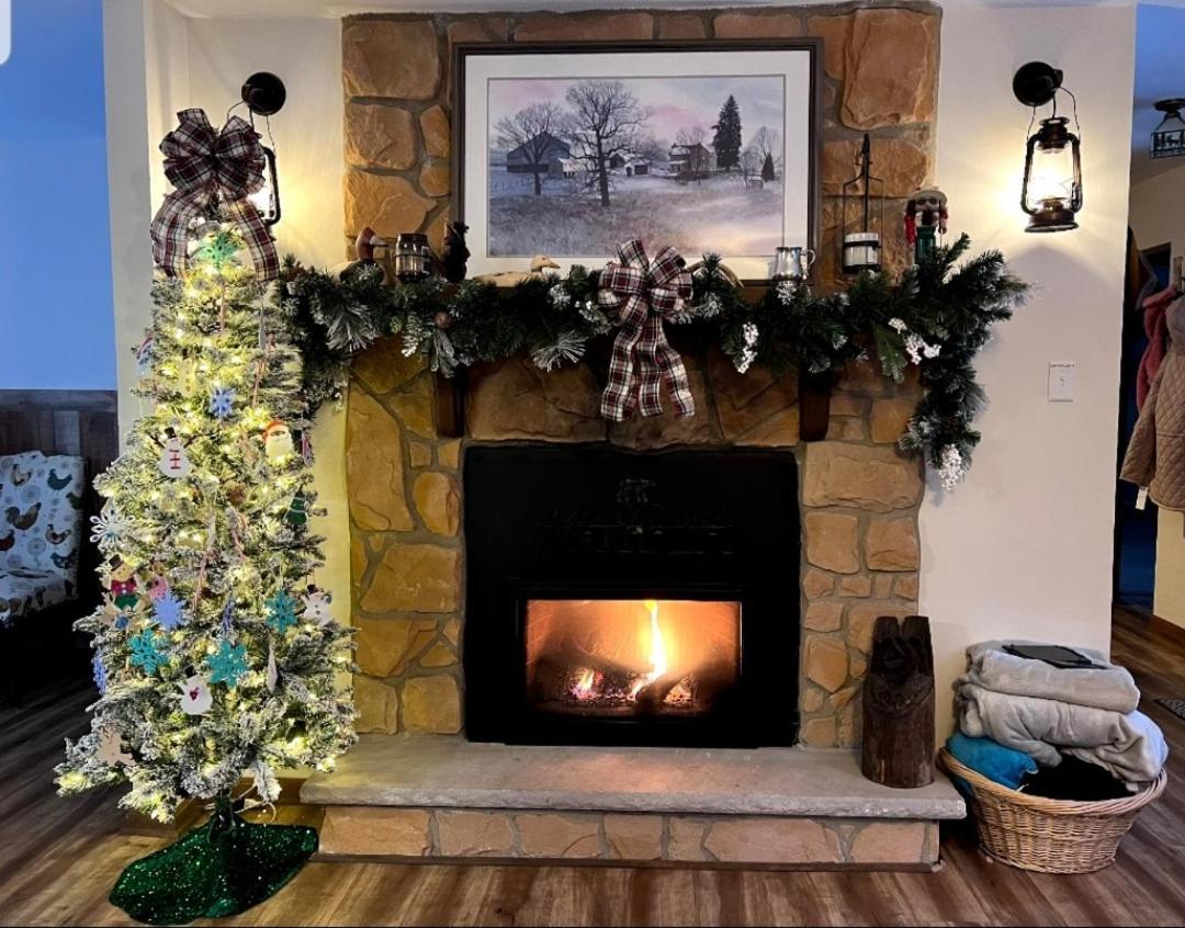 Serenity And Fun All In One In This Cozy Pocono Cabin Jim Thorpe Eksteriør bilde