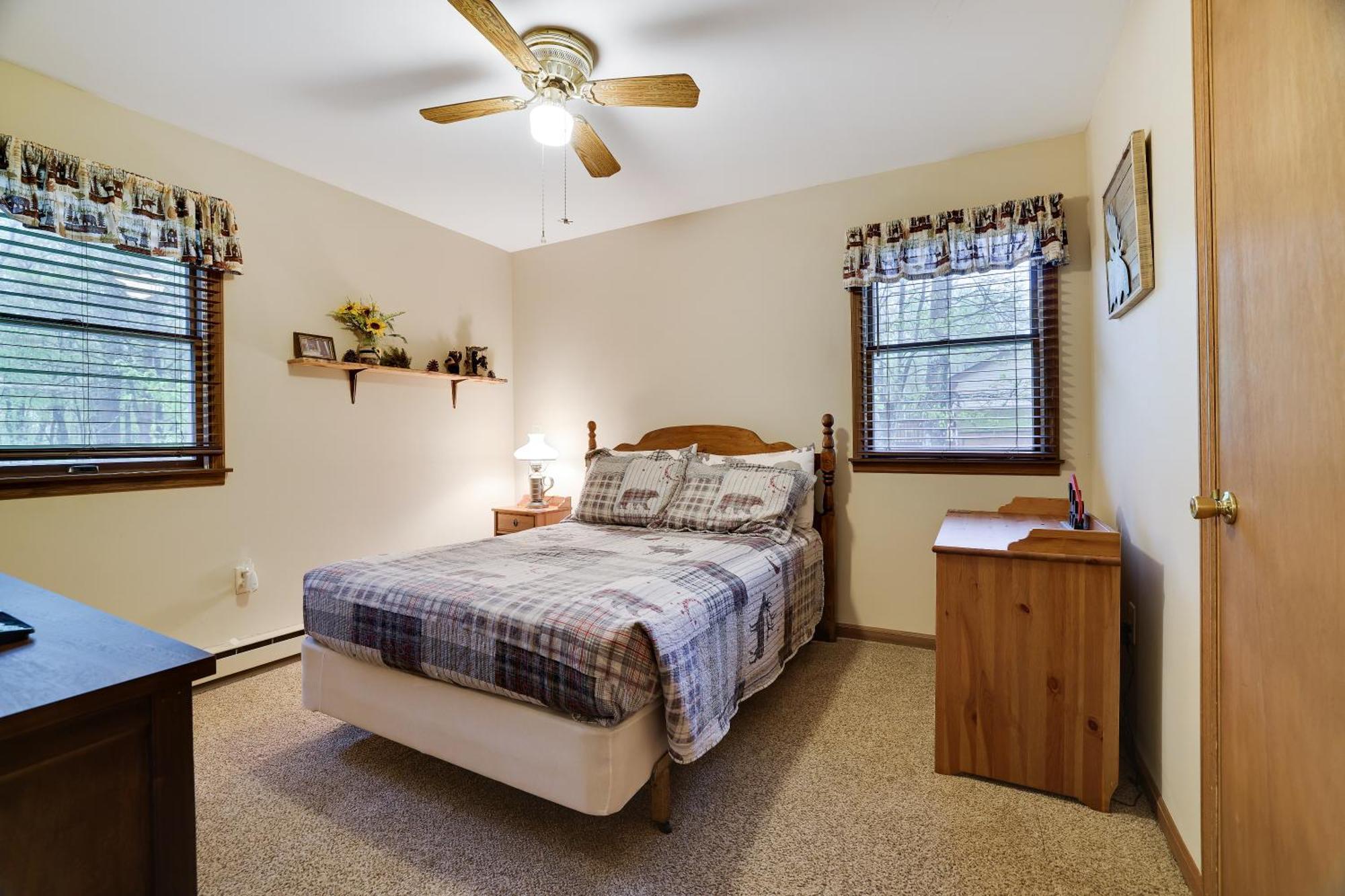 Serenity And Fun All In One In This Cozy Pocono Cabin Jim Thorpe Eksteriør bilde
