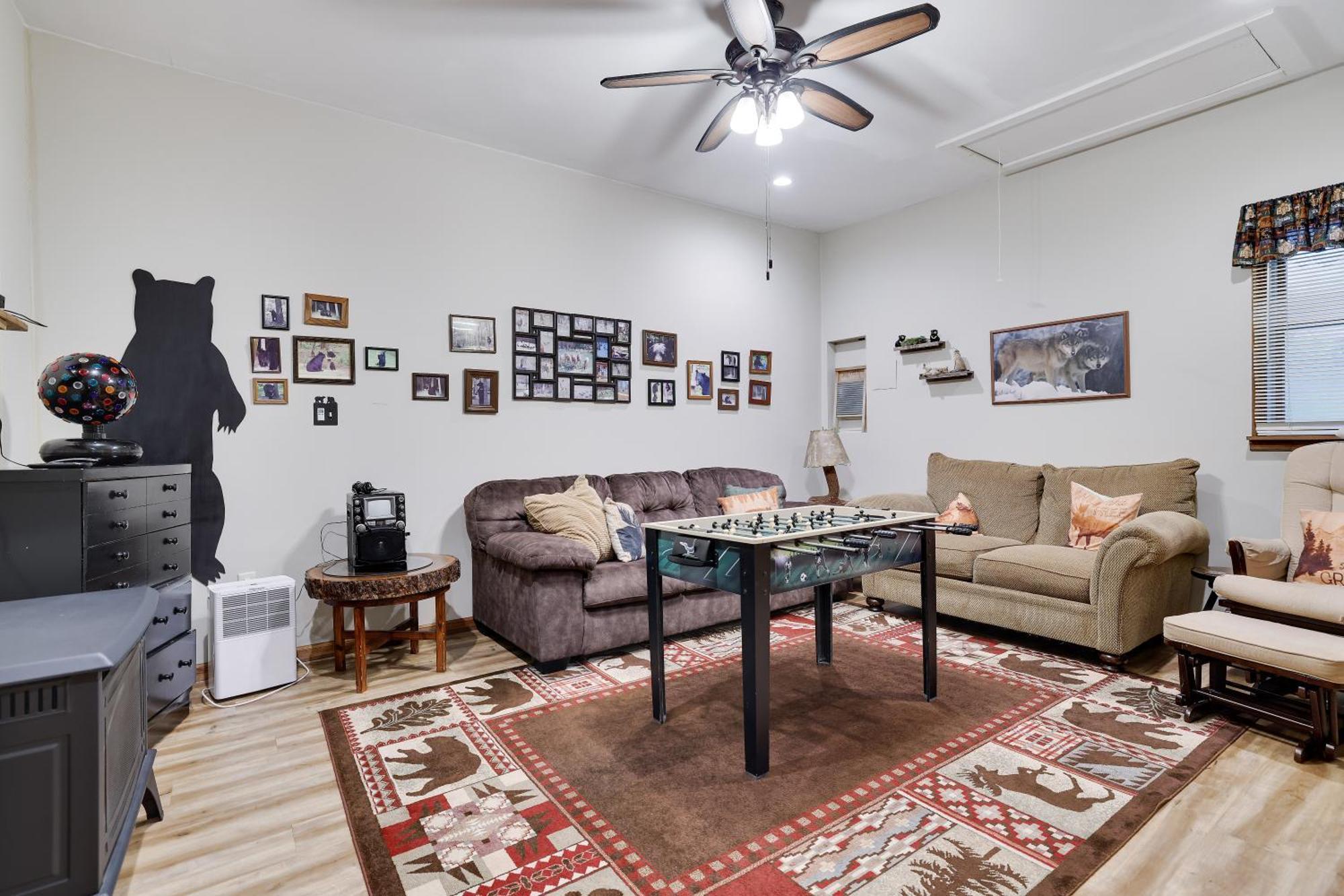Serenity And Fun All In One In This Cozy Pocono Cabin Jim Thorpe Eksteriør bilde