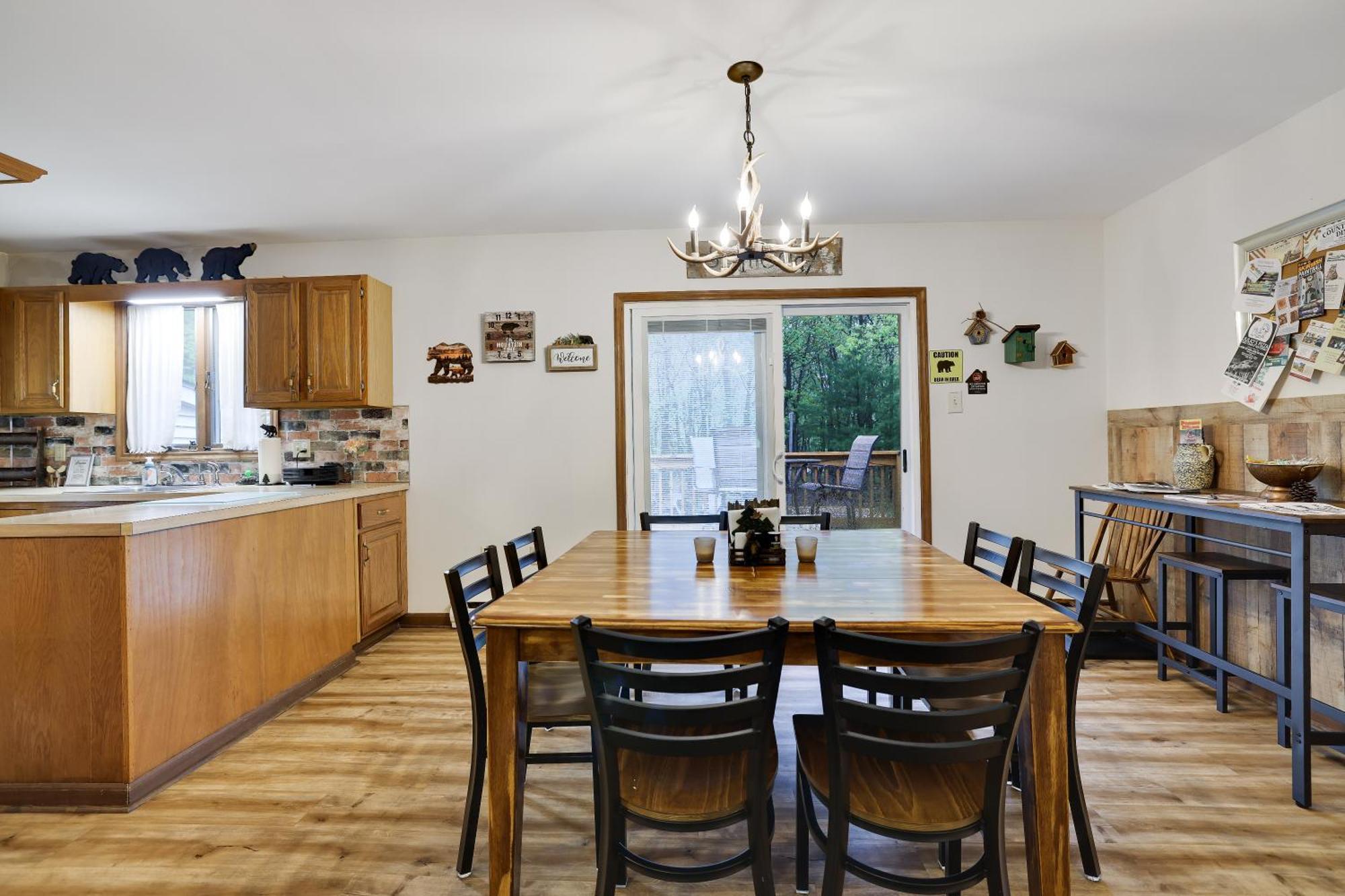 Serenity And Fun All In One In This Cozy Pocono Cabin Jim Thorpe Eksteriør bilde